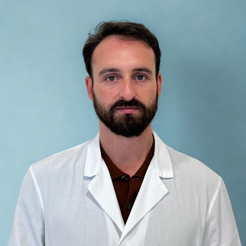 Dr Sebastien Prigent, ritratto
